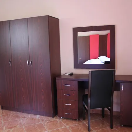 Christophers 3* Podgorica