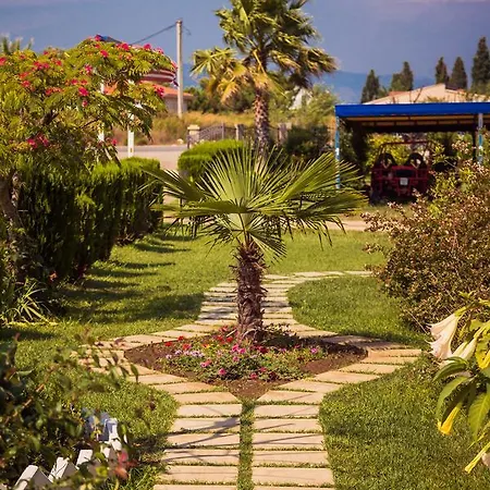 Bed and Breakfast Christophers 3*