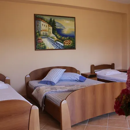 Bed and Breakfast Christophers 3*