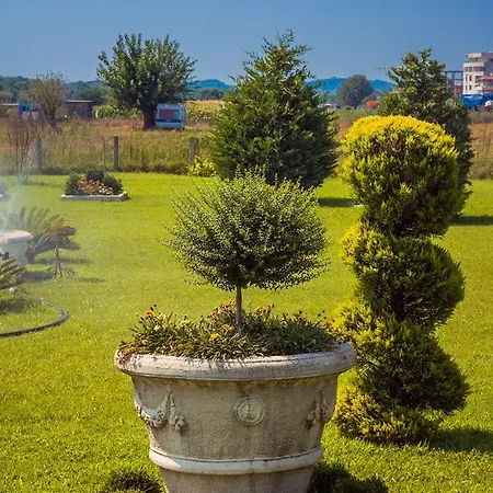 Bed and Breakfast Christophers 3*