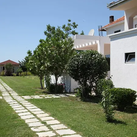 Christophers 3* Podgorica