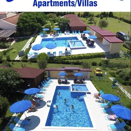Bed and Breakfast Christophers 3*